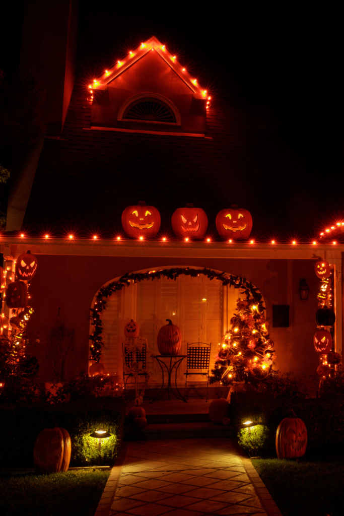 front porch halloween decor